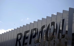 Acordo entre PSOE e Sumar pode comprometer investimento da Repsol em Espanha 