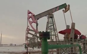 Rússia tem 19 milhões de barris de petróleo que ninguém quer comprar