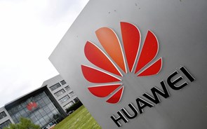 WSJ: Pequim apoiou Huawei com 75 mil milhões de dólares