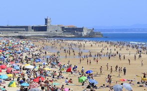 Dois em cada dez portugueses não vão de férias este ano