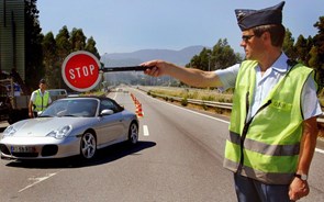 Alterações ao Código da Estrada entram sexta-feira em vigor com multas agravadas