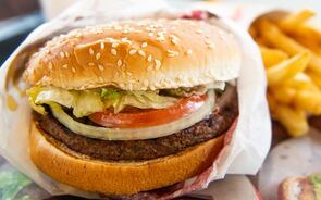 Fecho dos 850 restaurantes na Rússia vai custar 50 milhões por mês à McDonald's