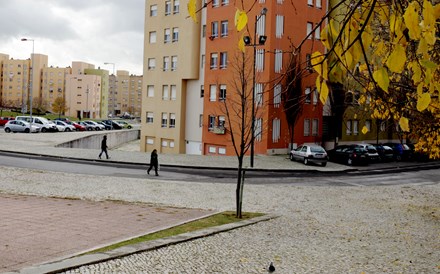 Rendas: Parlamento abre caminho a perdão de multas nos bairros sociais 