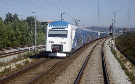 A Fertagus tem usado diariamente 17 dos 18 comboios que tem disponíveis.