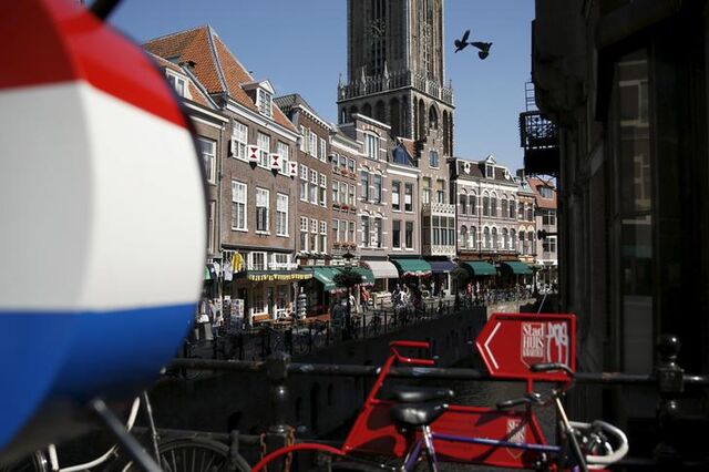 Holanda quer colher pelo menos 900 milhões no primeiro leilão de 5G