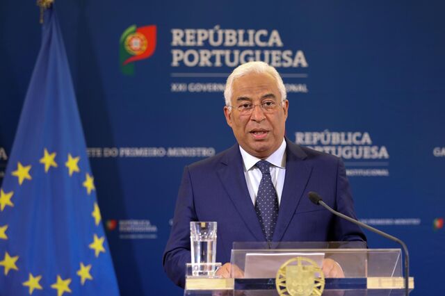 Crise política ajuda Costa e castiga Cristas e Rio