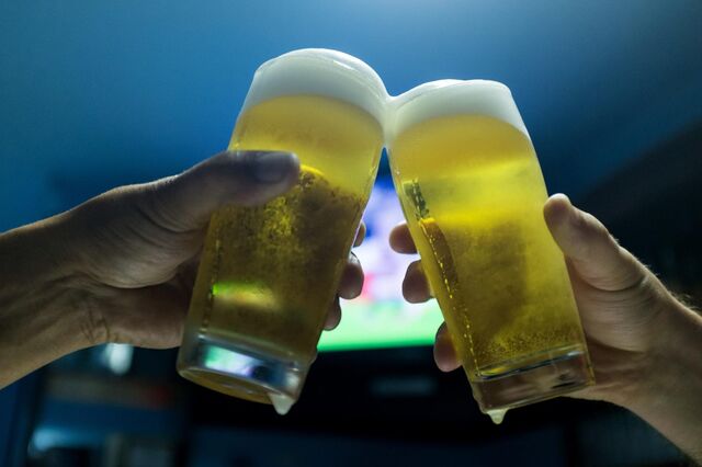 Bruxelas multa maior fabricante de cerveja do mundo em 200 milhões de euros