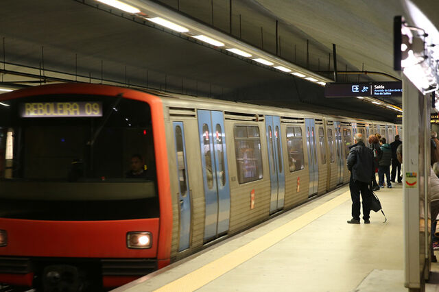Bilhetes do Metro de Lisboa já podem ser comprados com contactless ou smartphone