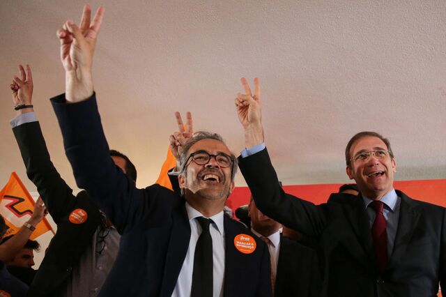Passos Coelho compara Governo a 'ilusionista' que recorre a 'truques'