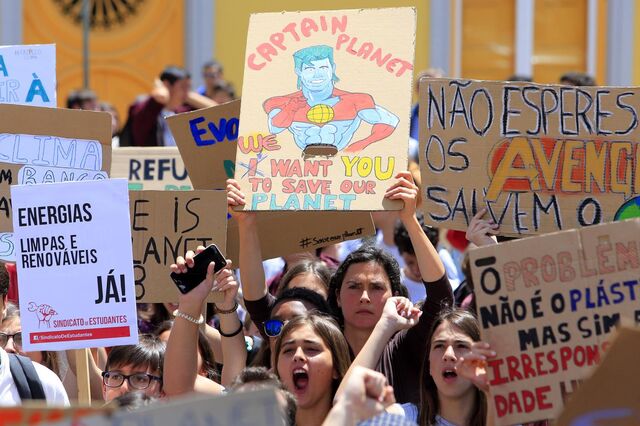 Clima: Ministro da Educação elogia estudantes mas admite que marcação de faltas é inevitável