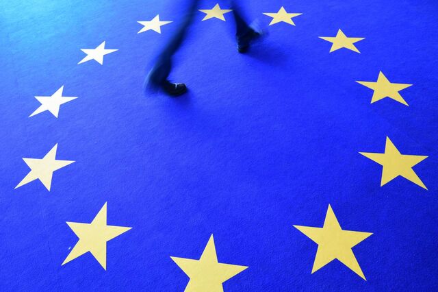 Governos da UE preparam-se para apoiar procedimento contra Itália