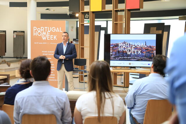 Casa portuguesa enche Alfândega do Porto em junho