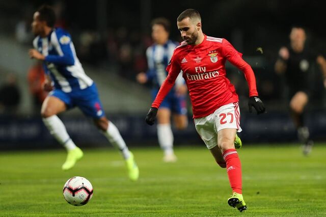 Televisão garante 40% das receitas do Benfica, Porto e Sporting