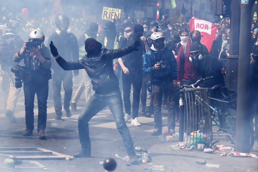 Protestos em Paris 1 de maio