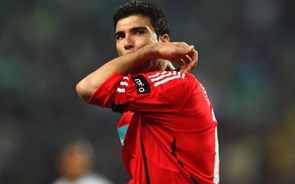 Ex-jogador do Benfica Reyes morre aos 35 anos em acidente de viação 