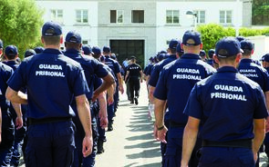 Guardas prisionais