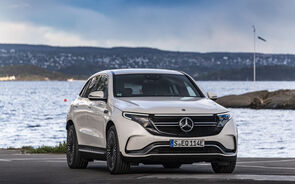 Mercedes-Benz_EQC_Powertrain.mp4