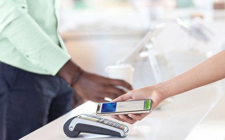 Apple Pay chega a Portugal através de 'muitos bancos'