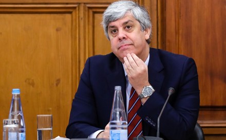 SNS: Centeno avisa que gastos com pessoal terão de subir menos 