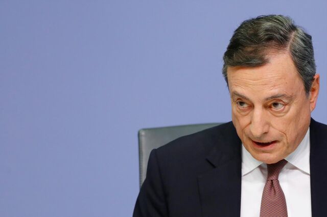 Draghi abre a porta a mais estímulos e descida de juros