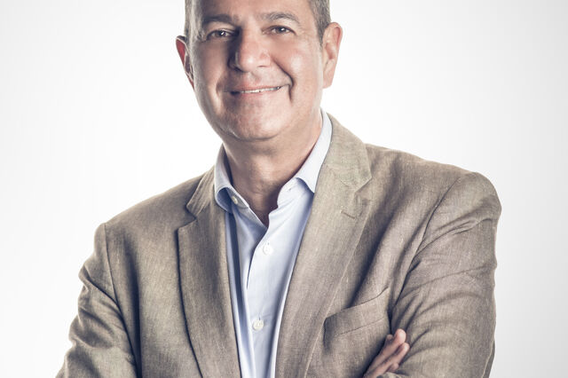  Olivier faujour foi nomeado