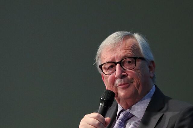 Juncker: 'É injusto' atacar independência dos bancos centrais