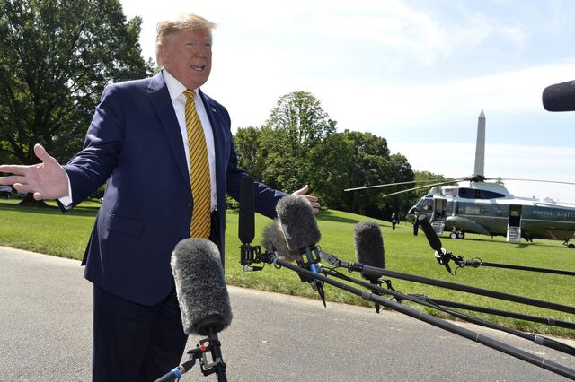 Trump anuncia acordo com o Japão e elogia Boris Johnson