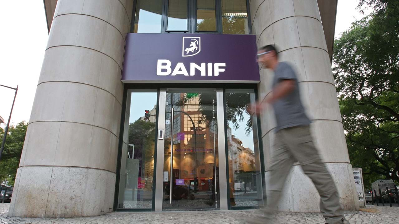 Oitante Sai Do Banif Brasil Com Venda De Posição A Investidor Banca And Finanças Jornal De 5562