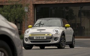 MINI Cooper SE elétrico