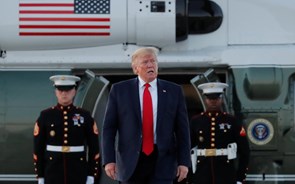 Trump revela que Estados Unidos destruíram drone do Irão