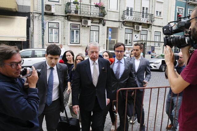 Ex-administradores do BES têm 18 milhões de euros congelados