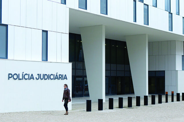 Polícia Judiciária faz buscas na Câmara de Faro