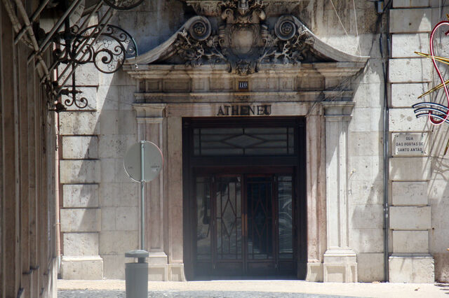 Ateneu de Lisboa continua no Palácio dos Condes após acordo com investidor para 'reabilitação total'