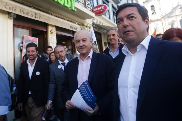 PSD dá aumentos à função pública, mas mantém número de funcionários