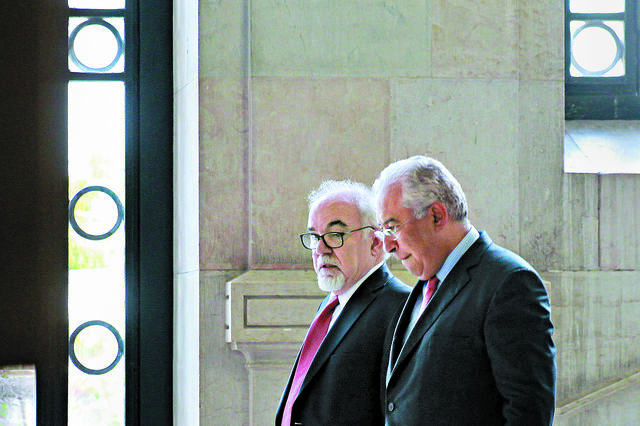 Contratos a prazo já assinados escapam às novas restrições 