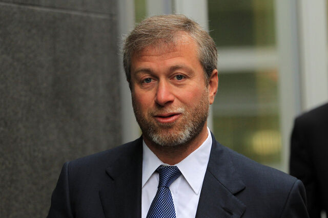 Oligarcas russos recorrem a tribunais europeus para retirada de sanções