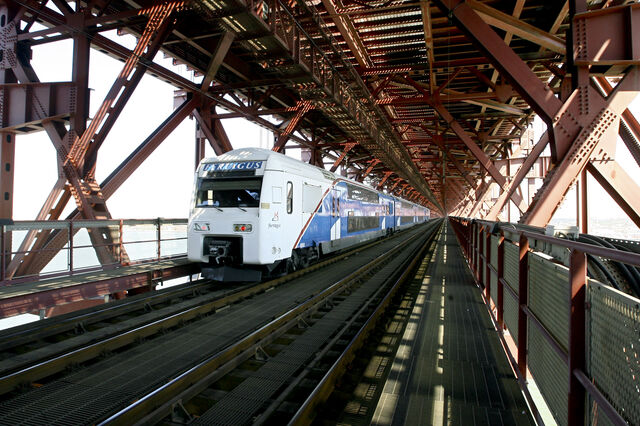 Comboio tirou 62 milhões de carros da Ponte 25 de Abril 