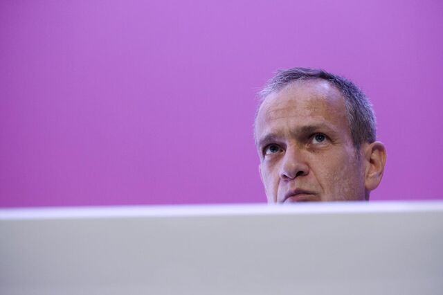 Queda das imparidades em Portugal puxa por lucros do BCP