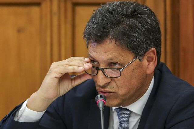 Secretário de Estado da Proteção Civil demite-se após buscas da PJ