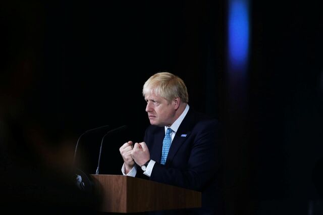 Boris Johnson desafia lei aprovada no Parlamento
