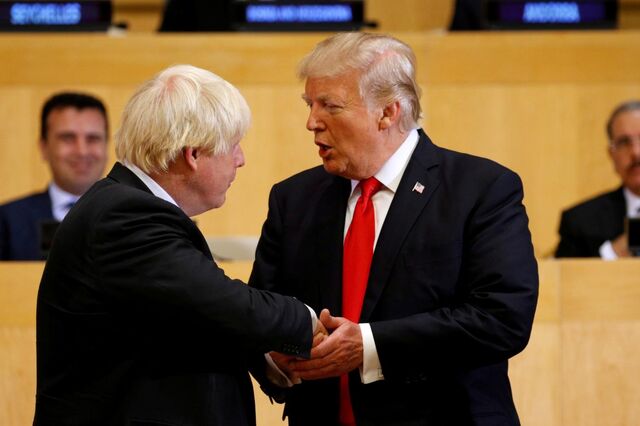 Paragrafino Pescada faz tchim, tchim ao Brexit e ao historiador Trump