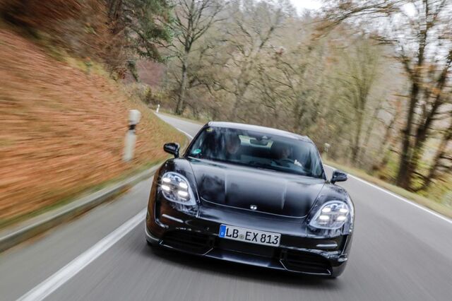 Modelo elétrico da Porsche pode superar produção do icónico 911