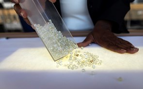 Angola arrecada 232,8 milhões de dólares com venda de diamantes