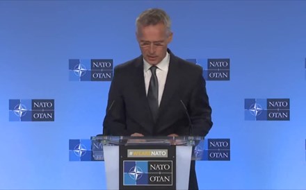 NATO culpa Rússia pelo fim do tratado de desarmamento nuclear e promete resposta