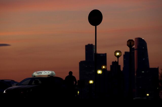 Big Brother vai monitorizar taxistas que adormecem ao volante em Moscovo