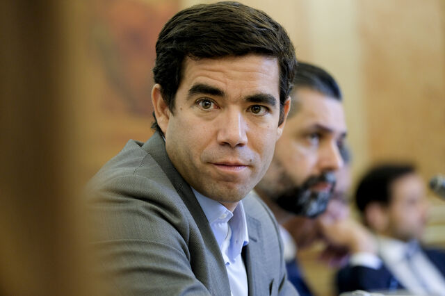PSD acusa Governo de estar a acabar com classe média com mudança nos certificados de aforro 
