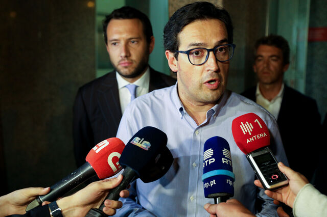 Antram e Fectrans chegam a acordo para aumentos de 120 euros. Costa pede que outros sigam o 'exemplo'