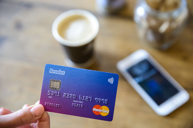 Portugueses gastam 23 milhões com Revolut em férias no estrangeiro
