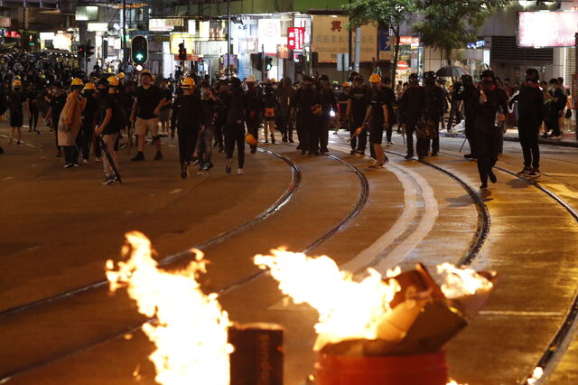 Legislação sobre Hong Kong deve chegar hoje a Trump e ser aprovada
