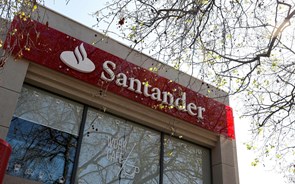 Santander reconhece 1,5 mil milhões de euros de imparidades com negócio no Reino Unido